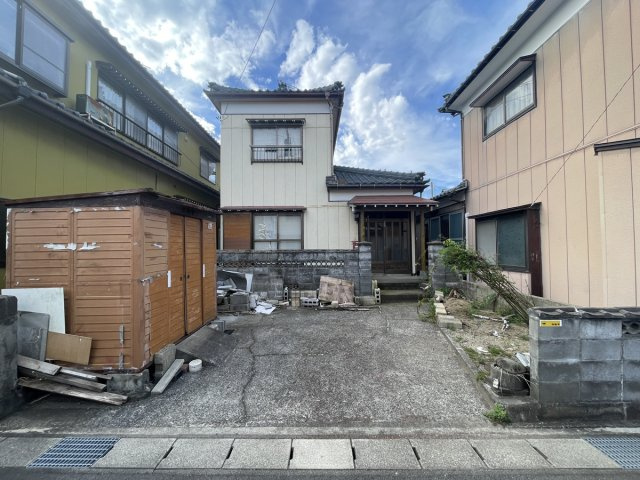 東区逢谷内5丁目　売地