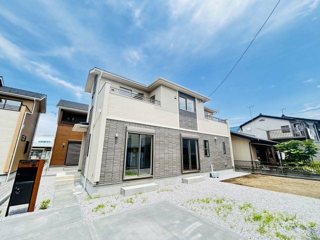 新築　前橋市大友町二丁目　Blooming　Garden　6号棟の外観|現地写真　2025年5月完成予定！類似物件のご内覧等、お気軽にお問合せください♪　							
