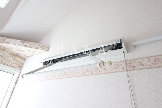 東逸見エキュール・ポアロのその他