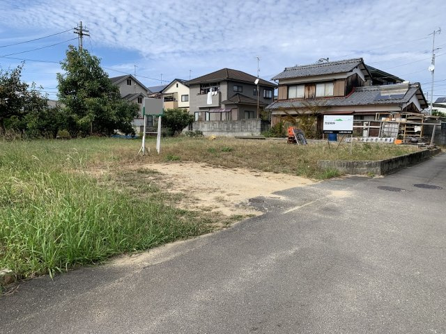 小川土地の外観