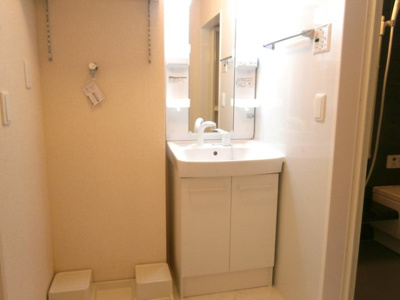 【洗面所】 | ルーナ・クレシェンテ