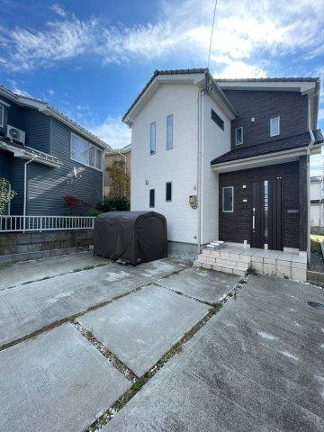 東区臨港町2丁目　中古戸建