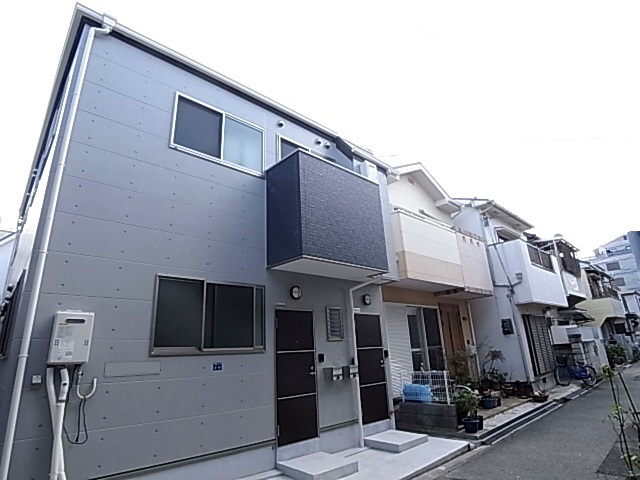 神戸市長田区戸崎通２丁目のアパートの外観