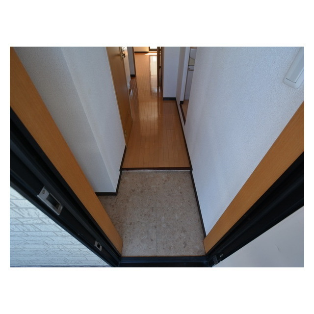 サンフレンズ篭屋の玄関