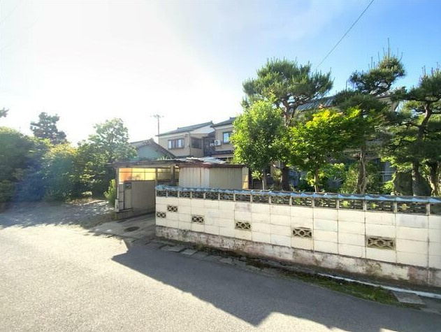 東区山木戸2丁目　売地