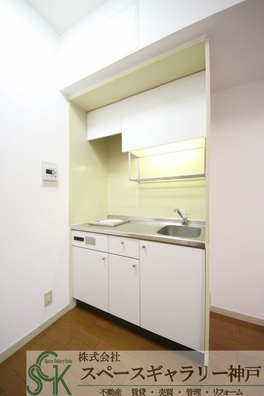 学が丘カレッジハイツのキッチン|※お部屋により仕様が異なる場合があります。