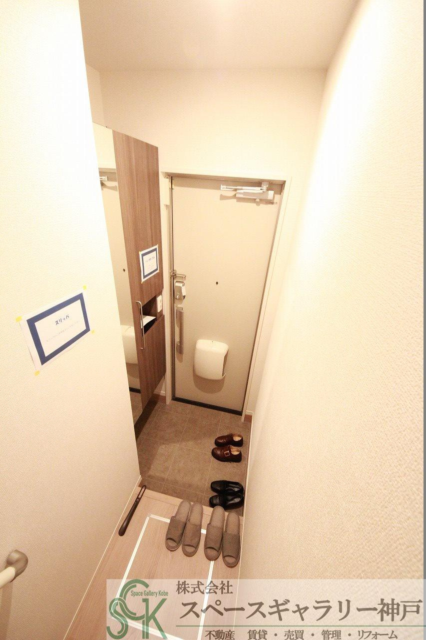 コリーナ　ヴィルトゥの玄関|※同一メーカー施工のイメージ写真です※