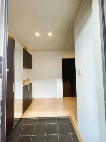 【玄関】の画像