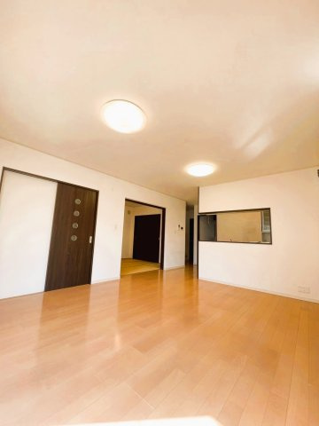 【居間・リビング】の画像