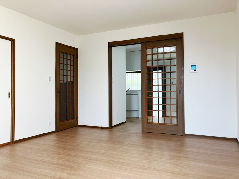 宮ノ台戸建の居間・リビング