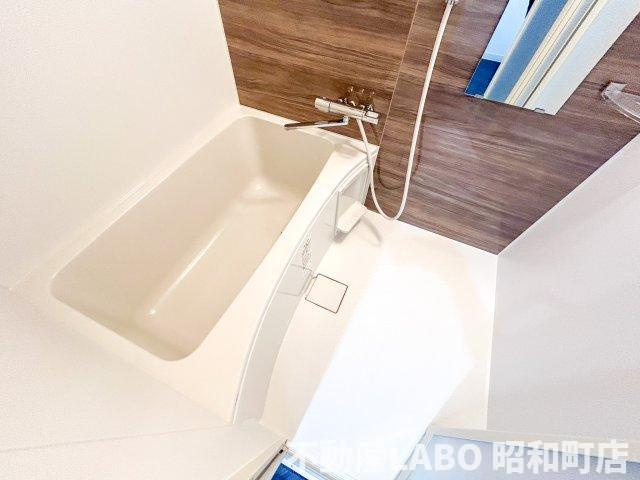 Mew Style Apartmentsの浴室