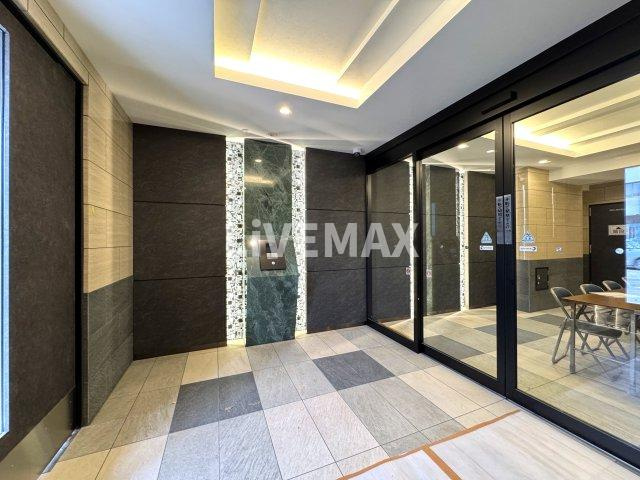 【エントランス】プレサンス吹上駅前エテルノ