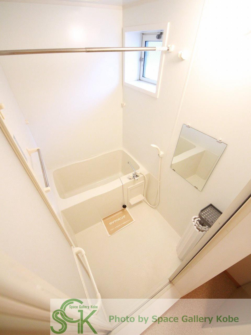 セジュール名谷Ⅱの浴室|※お部屋により仕様が異なる場合があります。