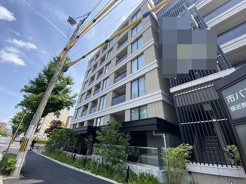 ローレルコート京都御所東の外観