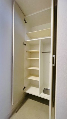 【玄関】 | エスリード江坂垂水町