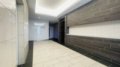 【エントランス】 | エスリード江坂垂水町