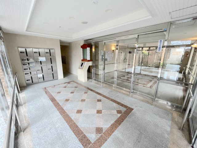 サントノーレ福岡東のエントランス