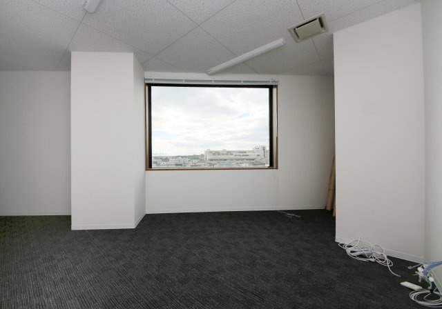 エアポートST-9ビルの内装