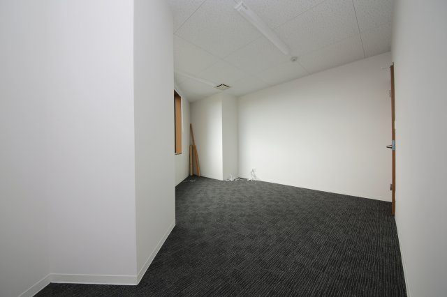 エアポートST-9ビルの内装