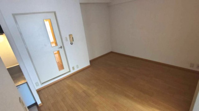 【内装】 | ジュネシオン岩槻 | 内装は落ち着いています