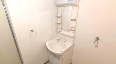 【独立洗面台】 | ジュネシオン岩槻 | 独立洗面台あり、毎朝おしゃれに忙しい女性の方におすすめです