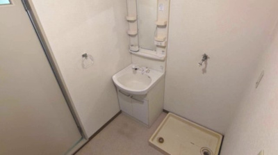 【洗面所】 | ジュネシオン岩槻 | ゆったりとスペースのある洗面所です