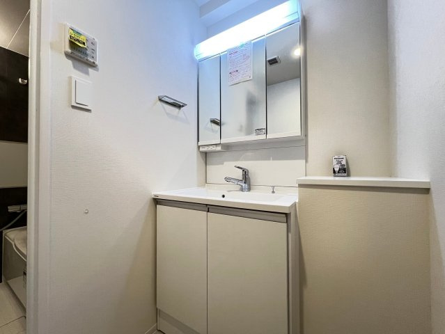 【独立洗面台】 | THE MUSIC COURT