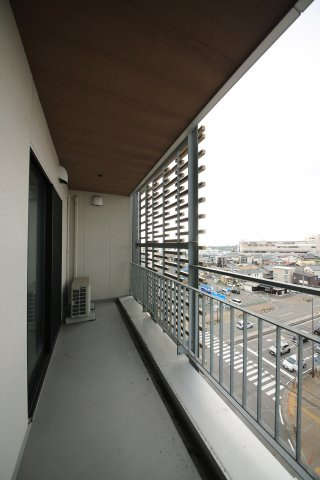 エアポートST-9ビルのバルコニー