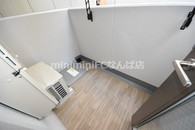 シーズンフラッツ新町のバルコニー