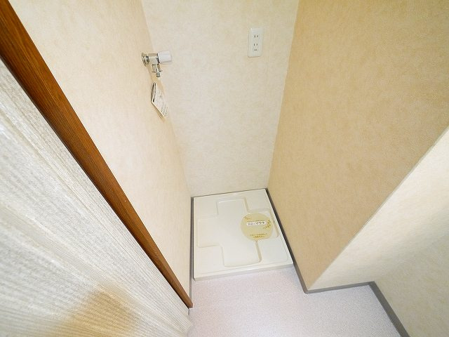 アルヴァローレ三条の設備|嬉しい室内洗濯機置き場がございます。