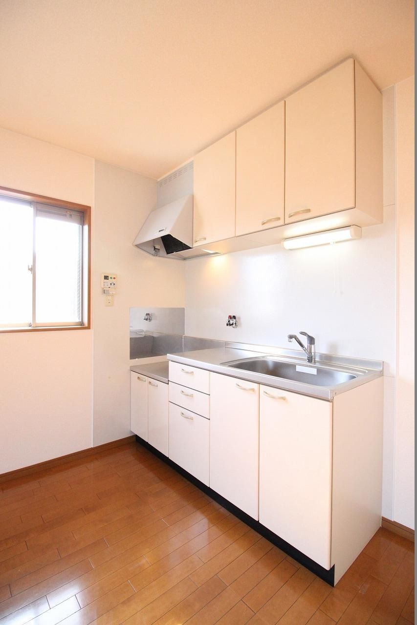 ラフィーネ二ツ屋のキッチン|※お部屋により仕様が異なる場合があります。