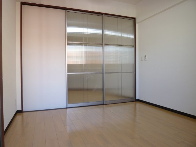 コンソラーレ上町台IIの寝室