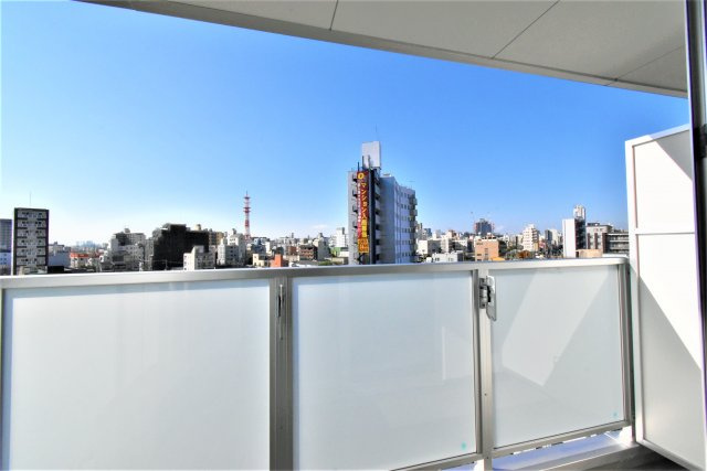 ルクール天下茶屋北のバルコニー