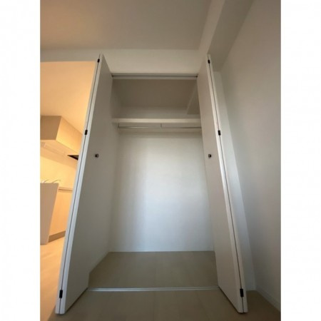 熊本市中央区世安町の賃貸マンションの収納