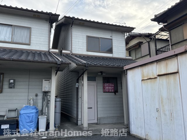 高浜町貸家の外観
