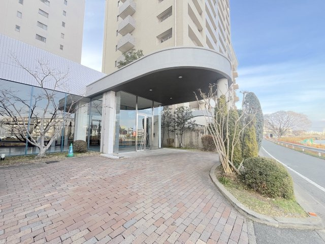 パークサンリヤン大橋C棟のエントランス