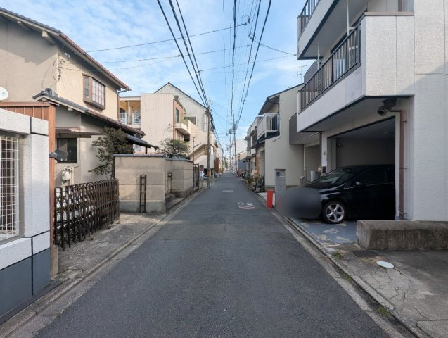 西院久田町の前面道路含む現地写真