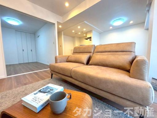 【居間・リビング】 | ダイアパレス千葉青葉台サウスアベニュー | 使いやすい居間です