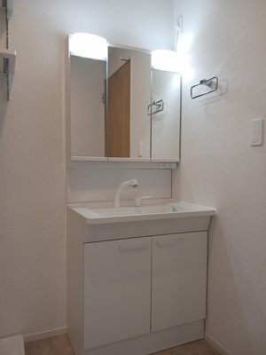 【洗面所】 | ベルフィオーレ