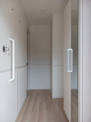 【玄関】 | ベルフィオーレ