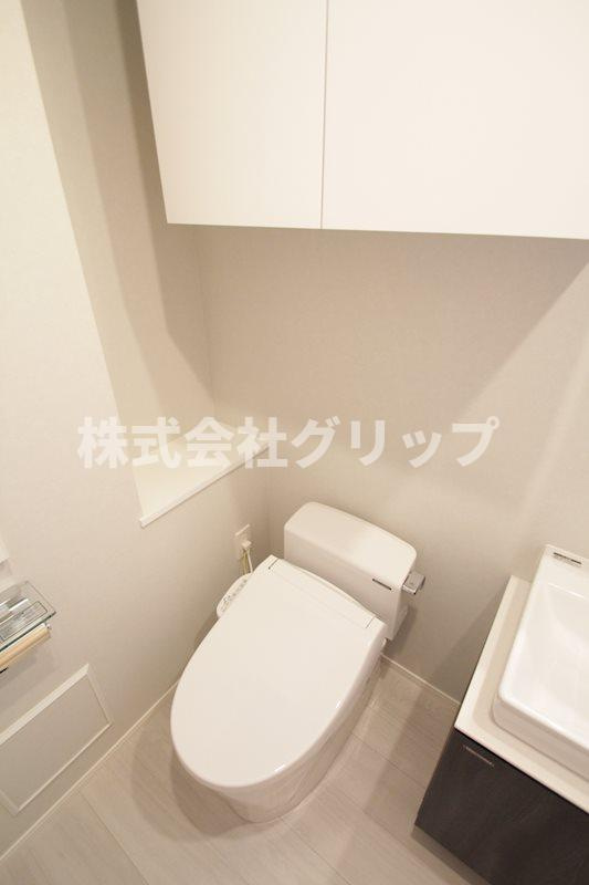 Log横浜駅東のトイレ