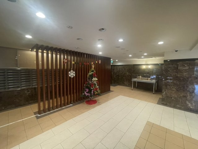 エイジングコート奈良新大宮のロビー