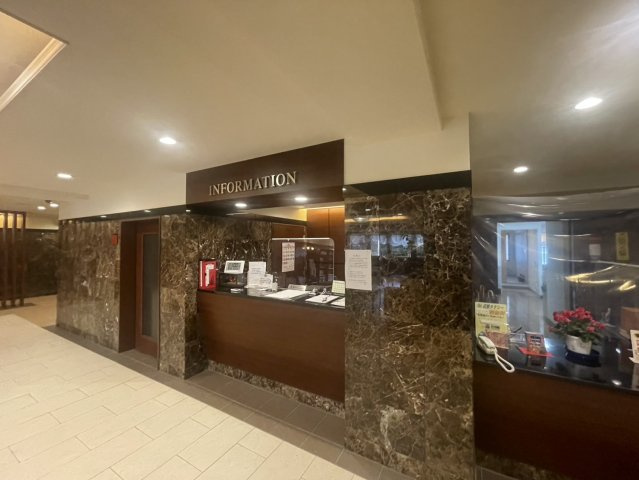 エイジングコート奈良新大宮のロビー