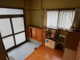 中古戸建の玄関