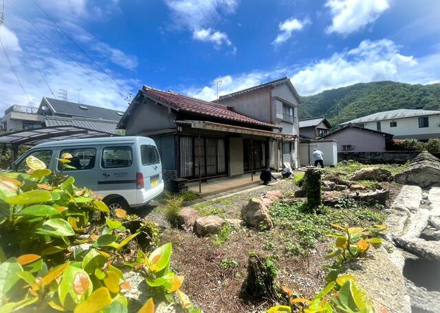 中古住宅　岩崎１丁目の外観