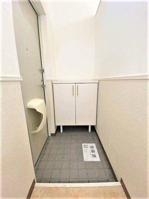 フェリス・カーサ　Bの玄関