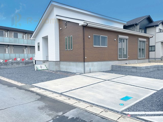 ひたちなか市稲田4期　新築戸建て　1号棟の駐車場|カースペースは2台お停めいただけます♪