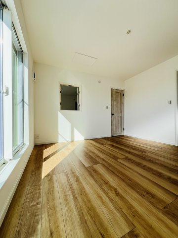 仕掛けいっぱい湘南の家 at 常磐町の洋室|洋室8.1畳