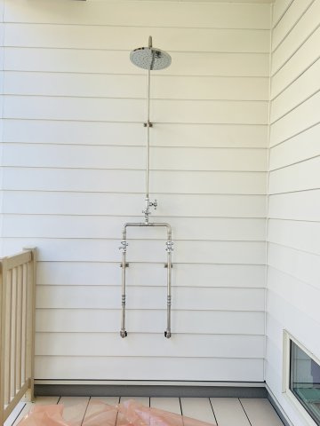 仕掛けいっぱい湘南の家 at 常磐町の玄関