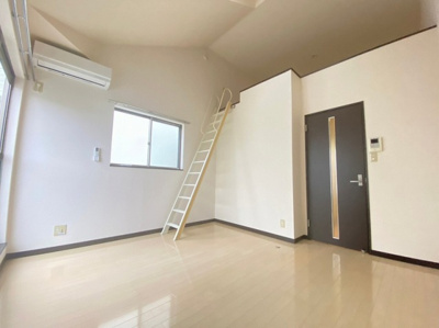 【居間・リビング】 | ベネフィスタウン竹下1 | 別号室の写真になります。現況優先。